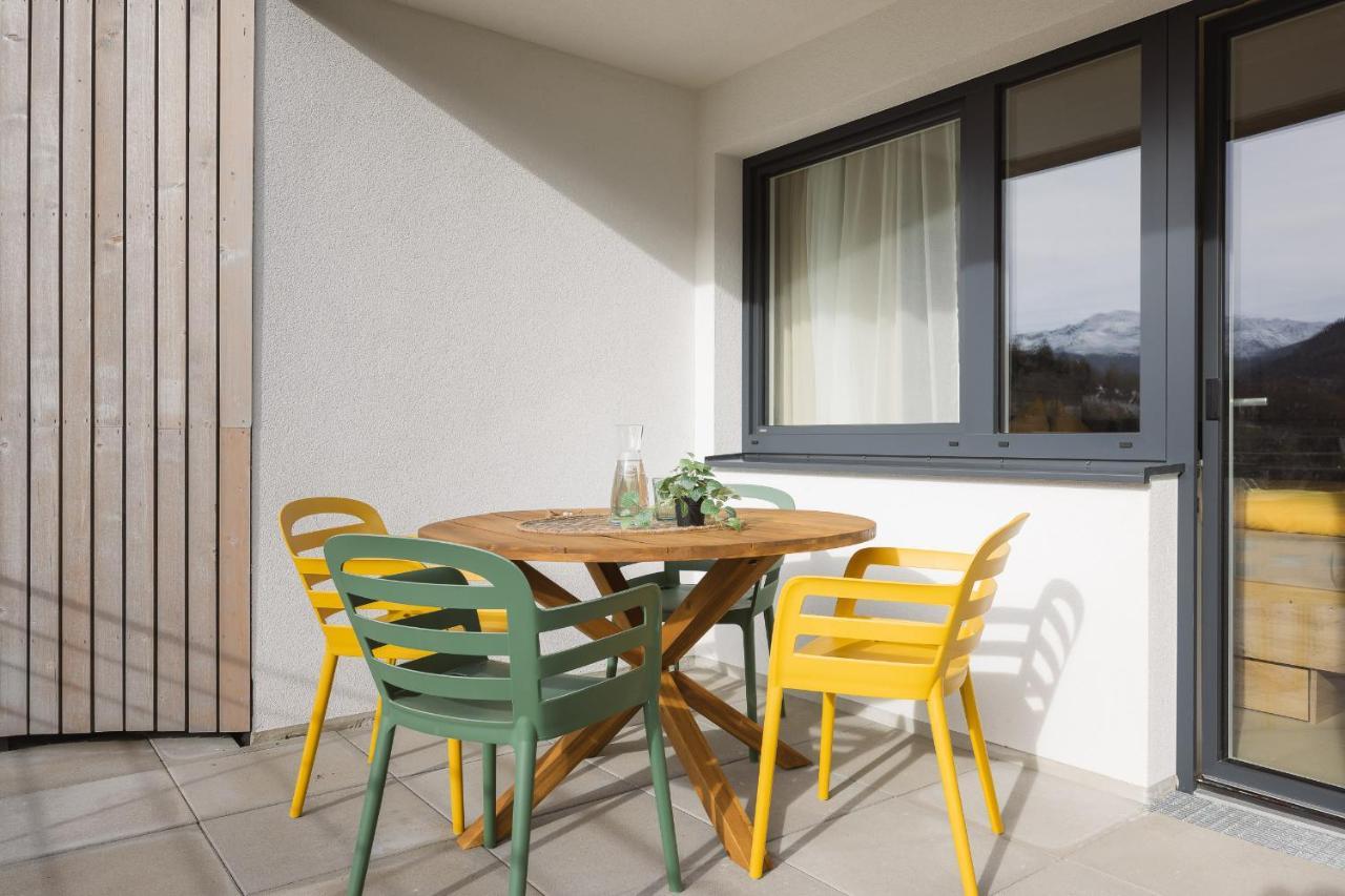 Apart Momente Grins Exterior photo